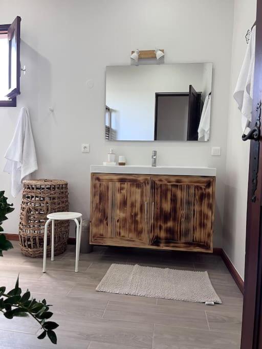 Magnifique Villa Creole Villa Ti Bout Bois Avec Cheminee Au Tevelave Les Avirons エクステリア 写真