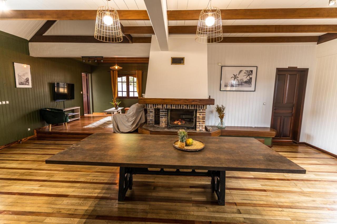 Magnifique Villa Creole Villa Ti Bout Bois Avec Cheminee Au Tevelave Les Avirons エクステリア 写真